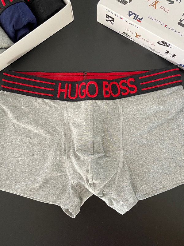 Комплект чоловічих боксерів Hugo Boss, 4шт в коробці