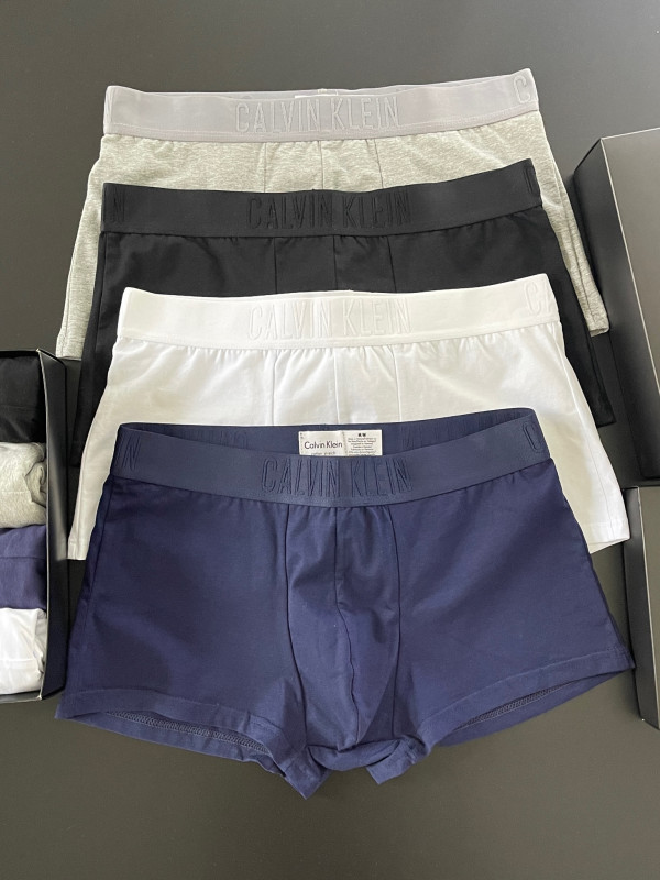 Комплект чоловічих боксерів Calvin Klein striped2, 4шт в коробці