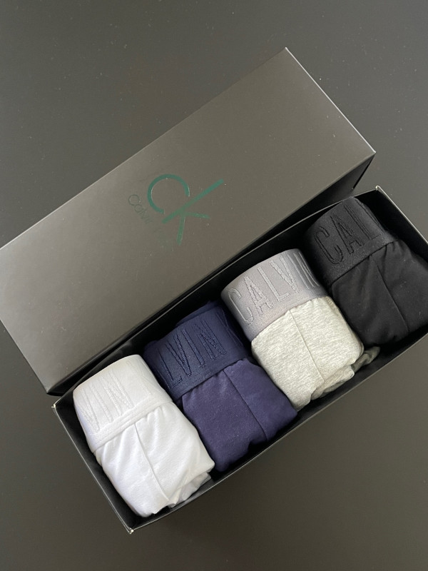 Комплект чоловічих боксерів Calvin Klein striped2, 4шт в коробці