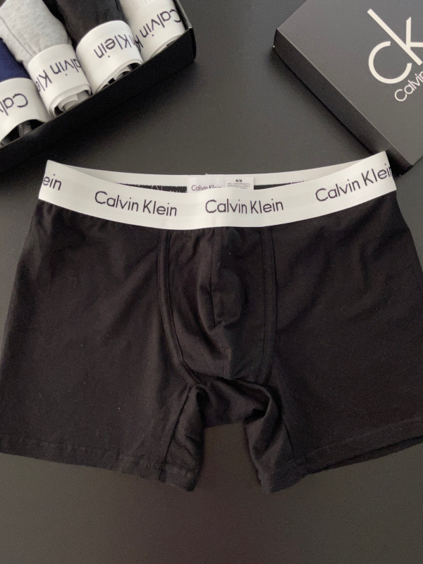 Комплект чоловічих боксерів Calvin Klein 365 white, 5шт в коробці