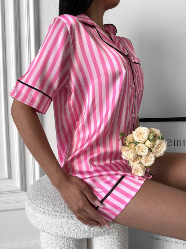 Малиновий комплект сорочка з шортами  Victorias Secret